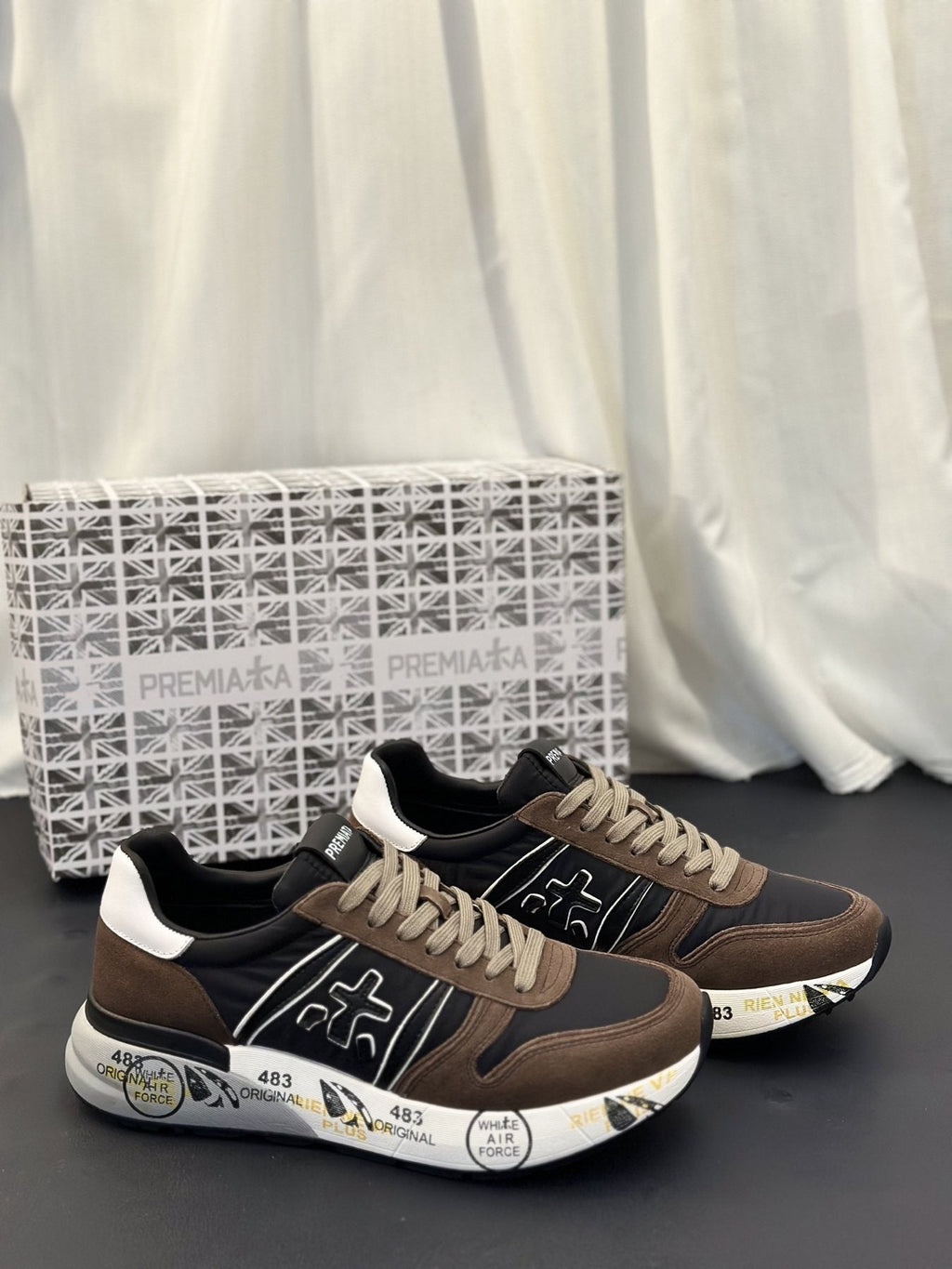 Premiata Panel Low-Top Sneakers - Contrast Trim